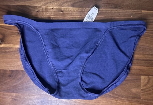 Nwt vtg y2k body - nwt, by